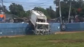 Vecinos del sector reportaron la colisión y alertaron a las autoridades para la atención del siniestro.