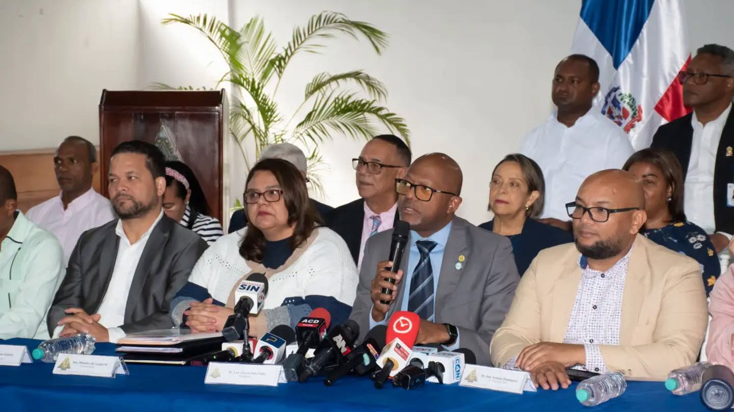 El CMD reitera su disposición al diálogo con el presidente Luis Abinader y el Gobierno para buscar soluciones concretas a la crisis sanitaria.