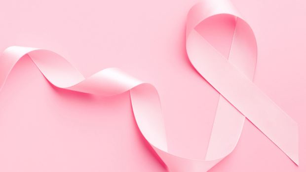 El 19 de octubre se conmemoró el Día Mundial de la Lucha contra el Cáncer de Mama; la UASD y el SNS lanzaron la jornada RDROSA de detección temprana.