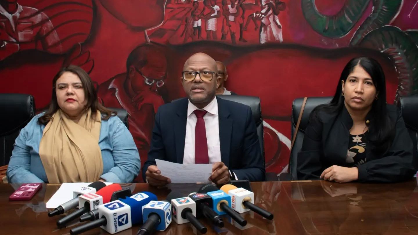 El Colegio Médico Dominicano (CMD) expresó su respeto irrestricto a la independencia del Ministerio Público ante los operativos del caso SeNaSa 2.0.