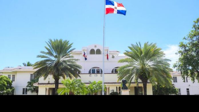 El MIREX contrató asesoría jurídica especializada en la legislación rusa para evaluar el vínculo contractual de los dominicanos vinculados a actividades relacionadas con el conflicto entre Rusia y Ucrania.