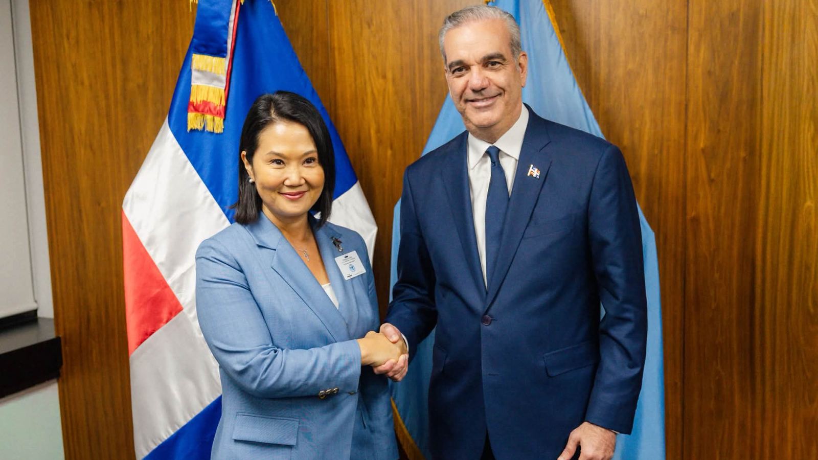 El presidente dominicano Luis Abinader se reunió en Nueva York con la presidenta de Perú, Keiko Fujimori.